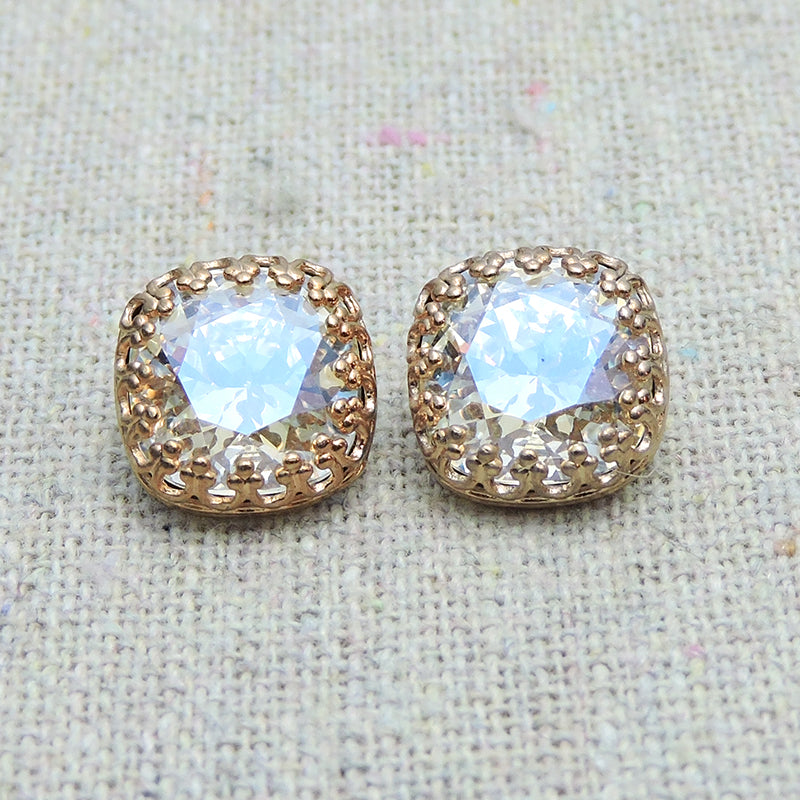 Medium Cushion Crown Post Earrings