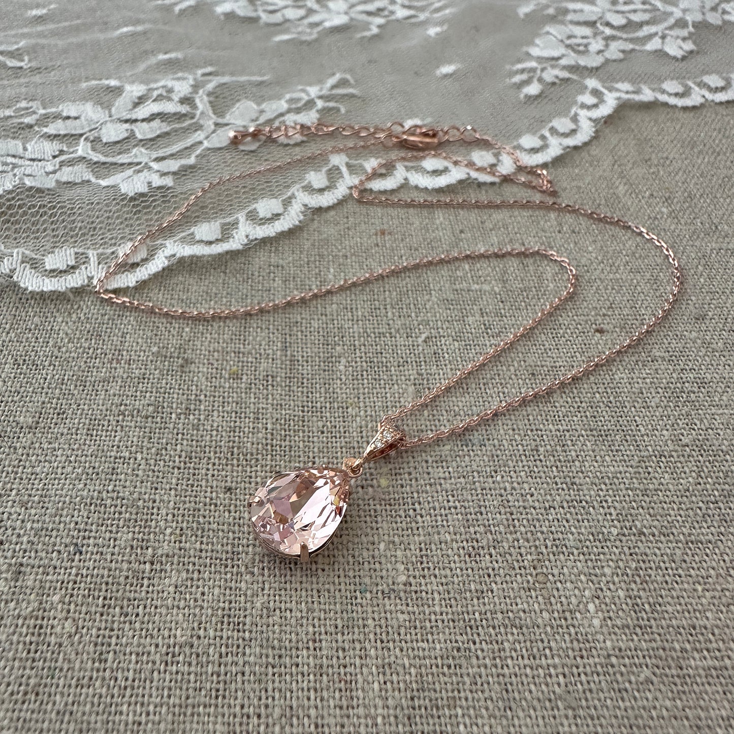 Pear Pavé Necklace • Medium