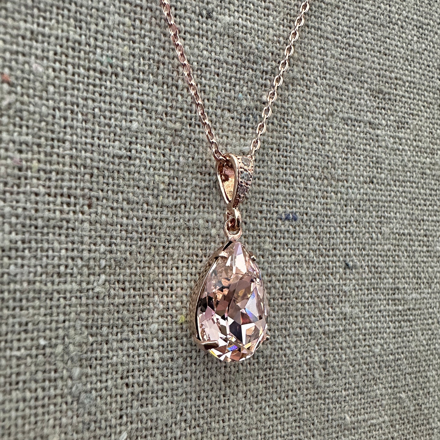 Pear Pavé Necklace • Medium