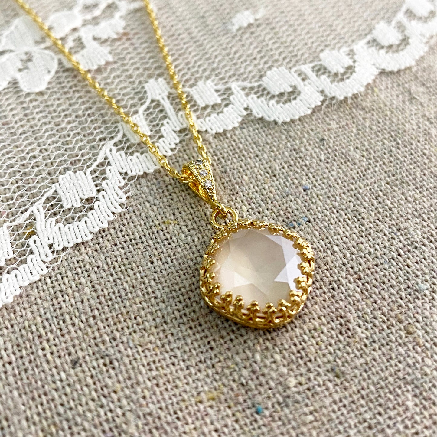 Large Cushion Crown Pavé Necklace