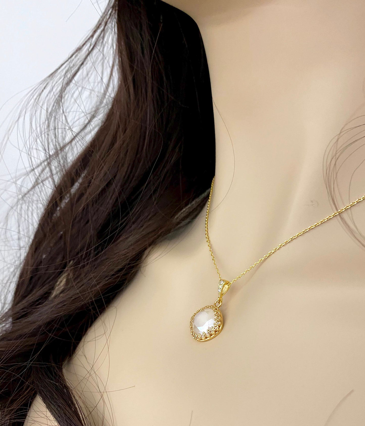 Large Cushion Crown Pavé Necklace