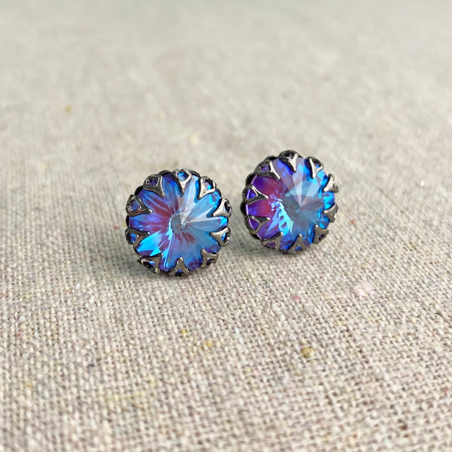 Rivoli Gothic Crown Post Earrings • 12mm