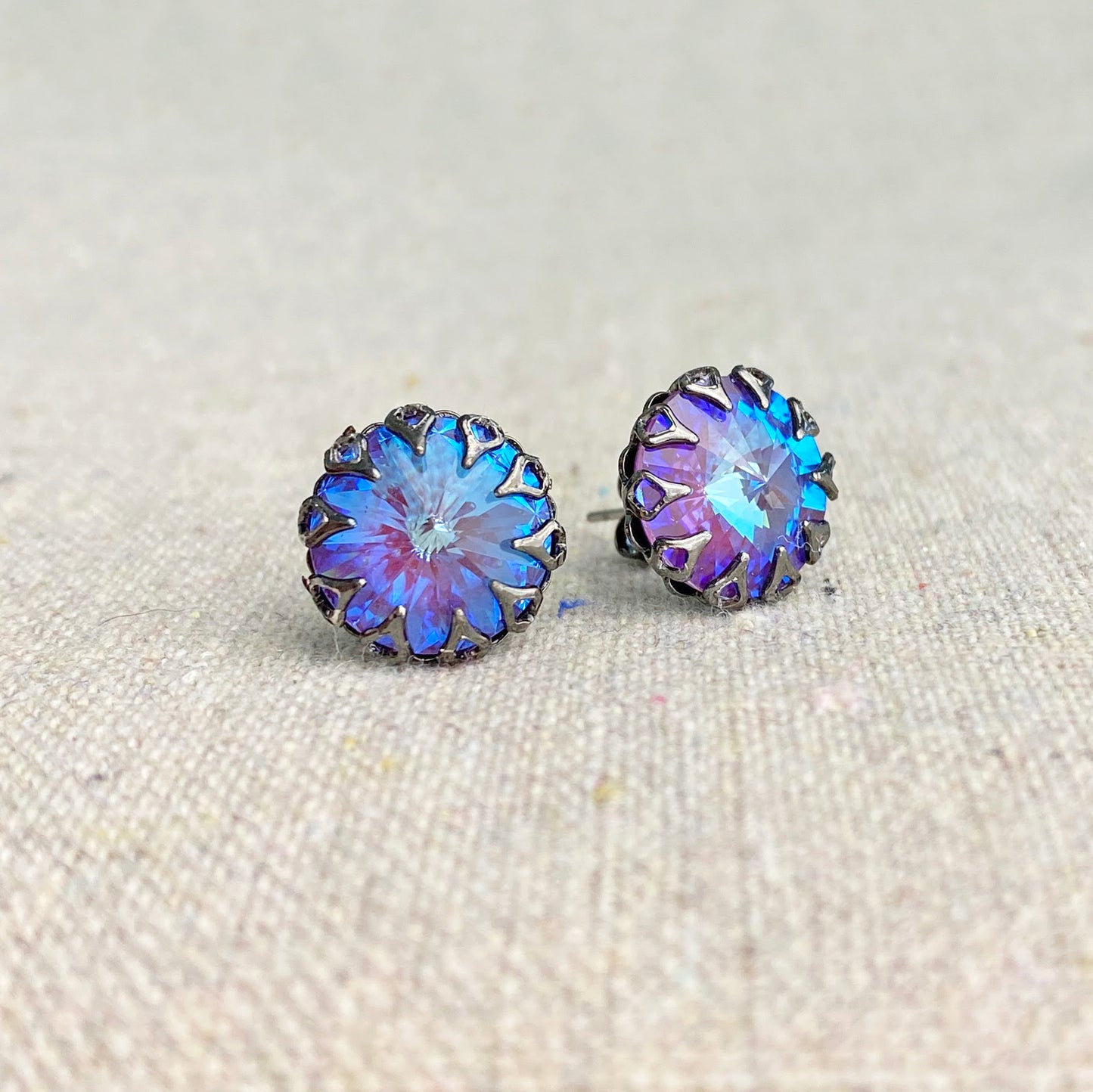 Rivoli Gothic Crown Post Earrings • 12mm