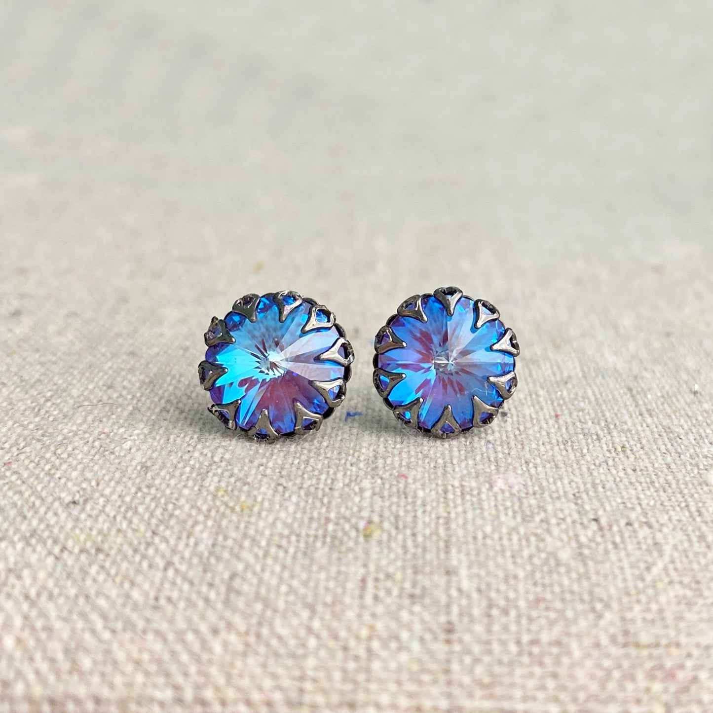 Rivoli Gothic Crown Post Earrings • 12mm