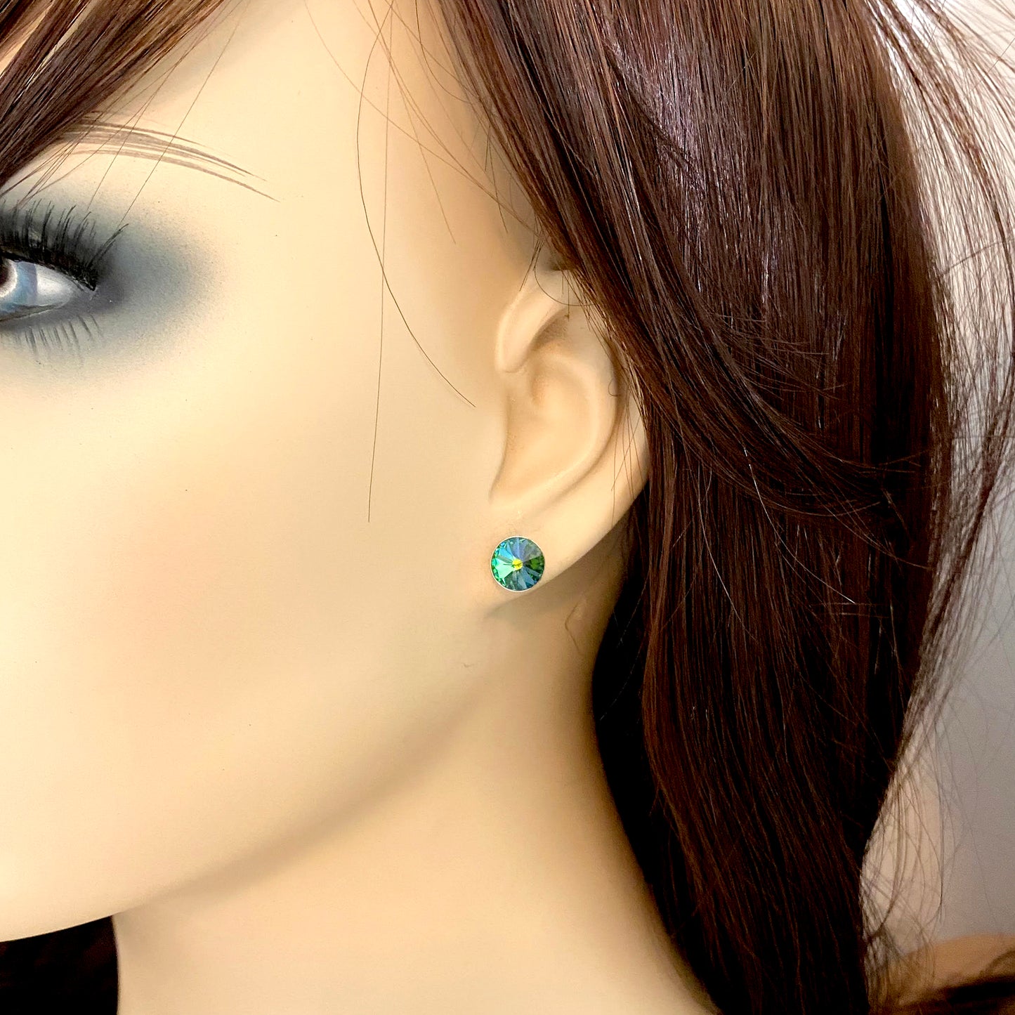 Rivoli Invisible Earrings • 8mm