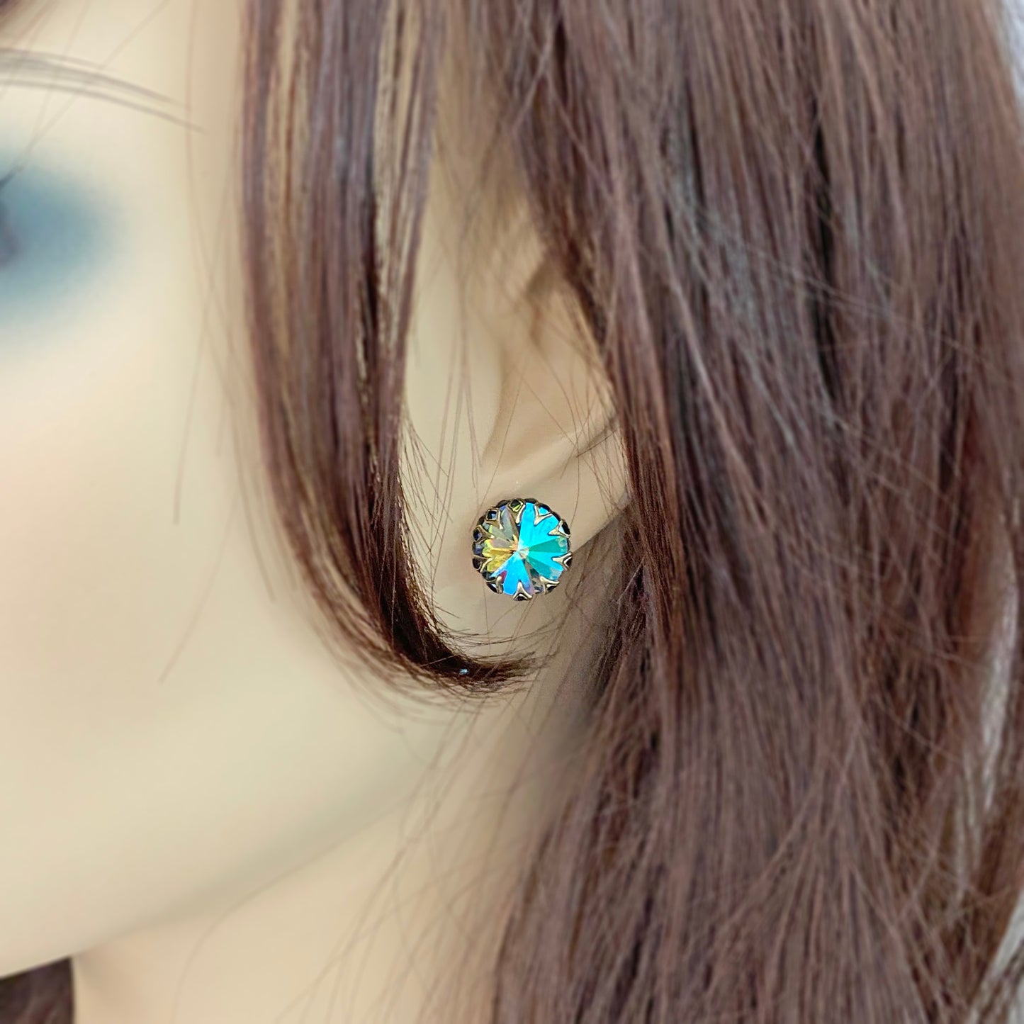 Rivoli Gothic Crown Post Earrings • 12mm