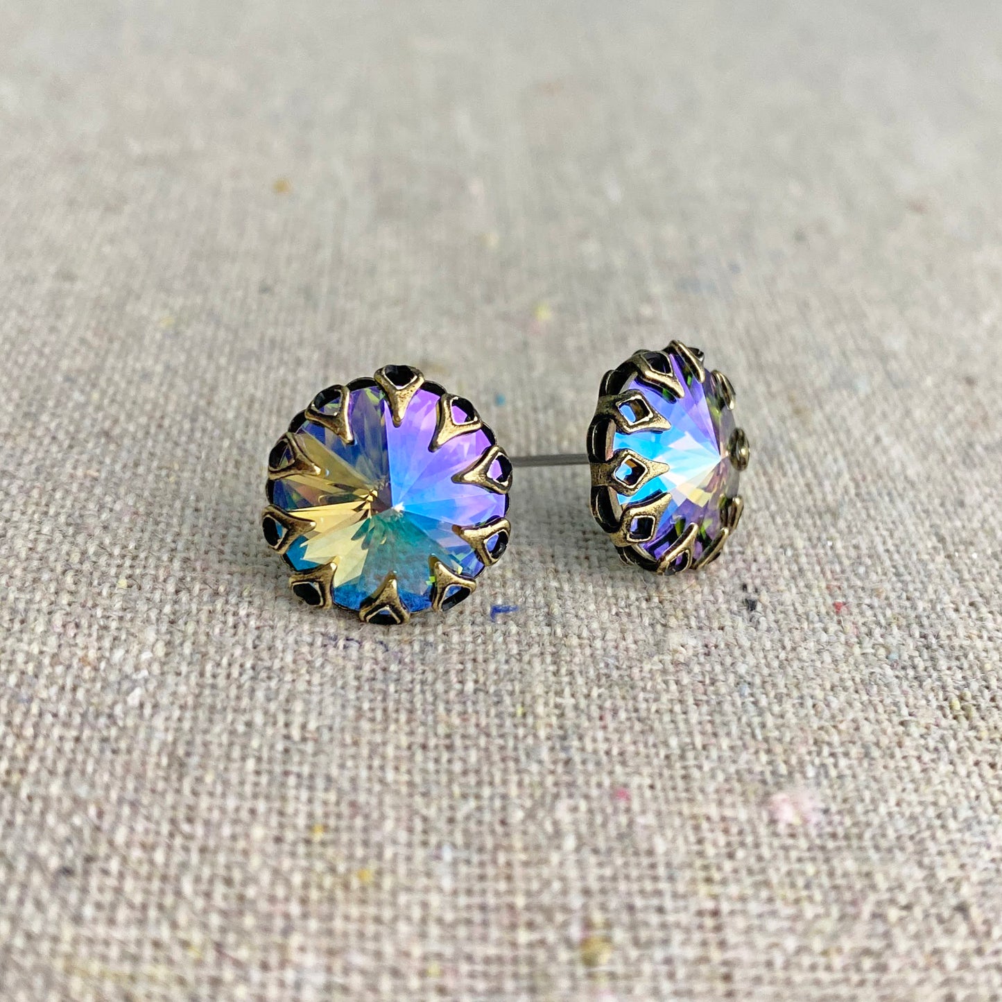 Rivoli Gothic Crown Post Earrings • 12mm