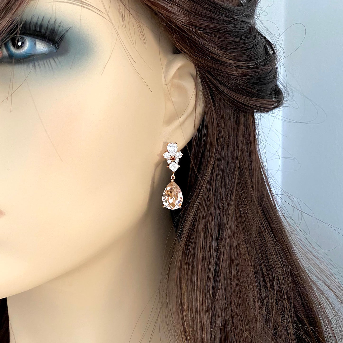 Pear Royal Dangling Post Earrings