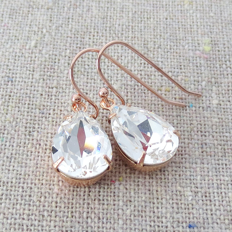 Medium Pear Dangling Earrings