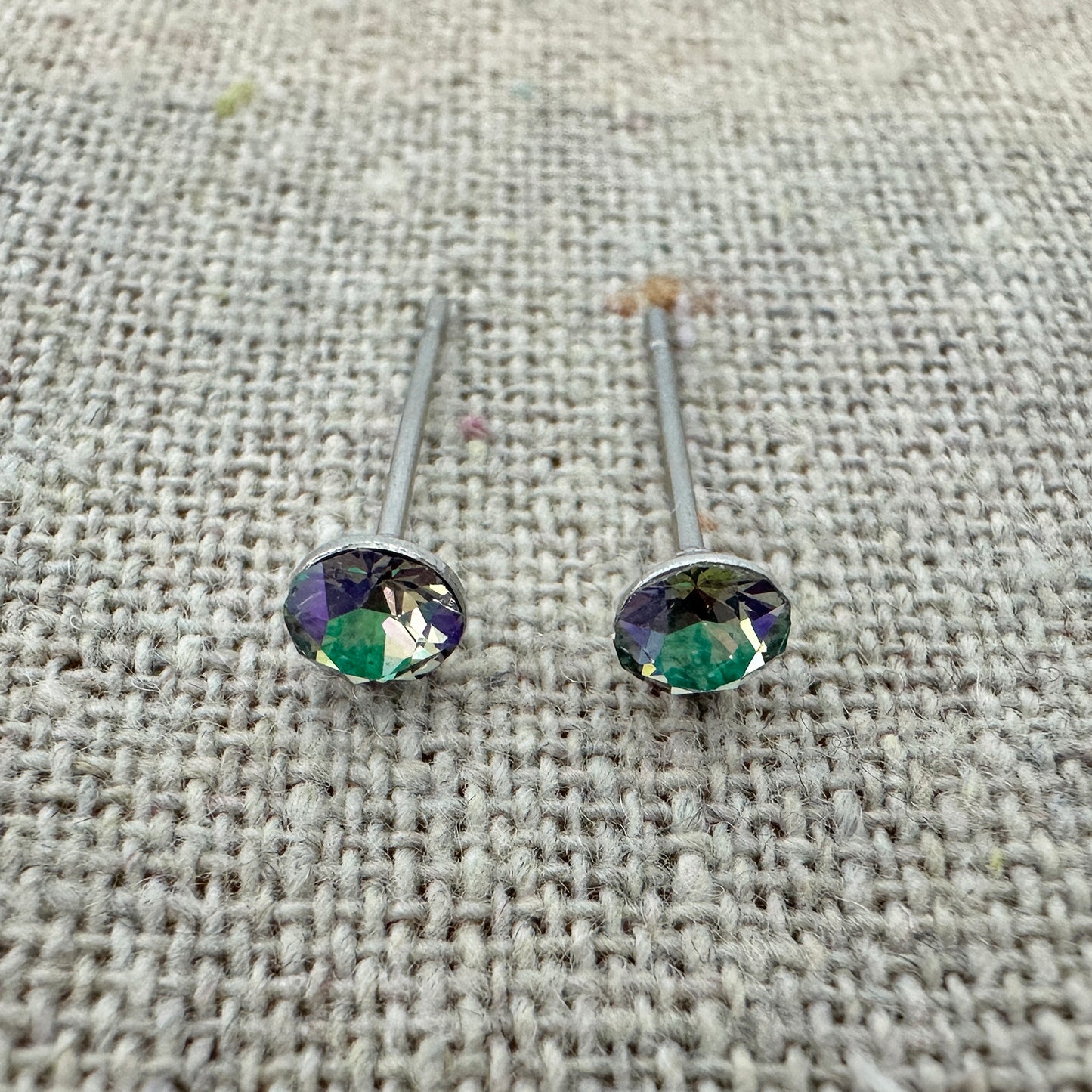 Diamante Invisible Earrings • 4mm