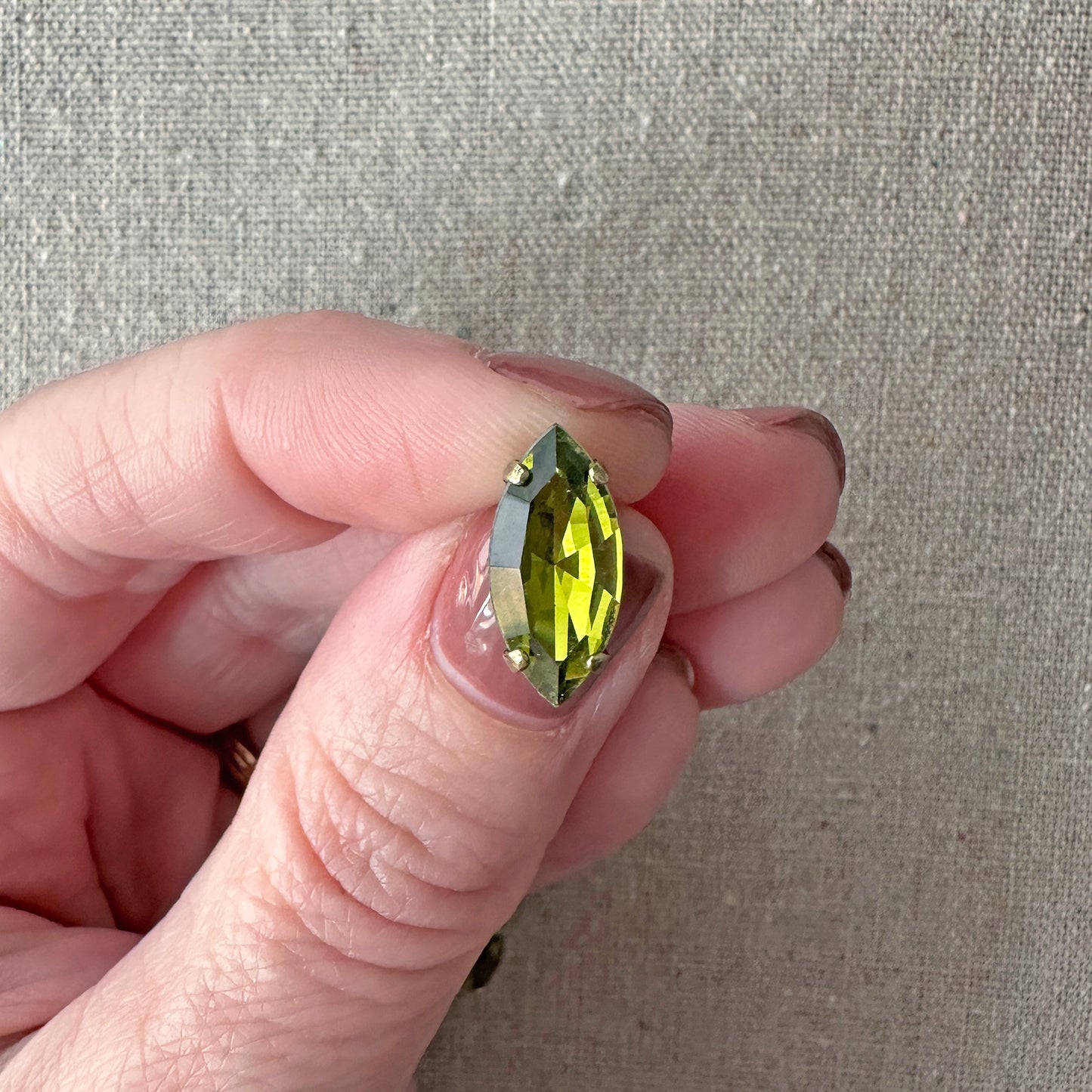 Marquise Post Earrings • 15mm