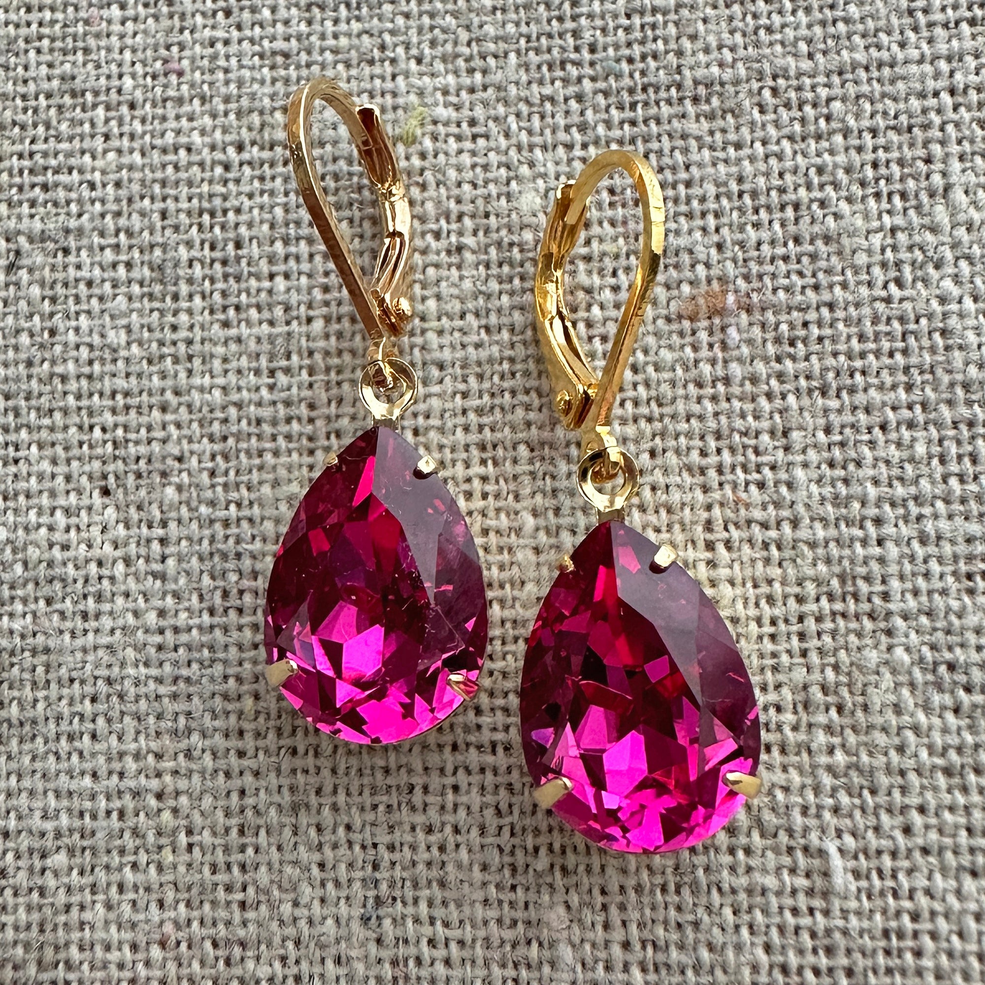 Medium Pear Leverback Earrings – HeatherlyJewelry
