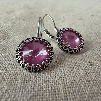 Large Peak Crown Dangling Earrings