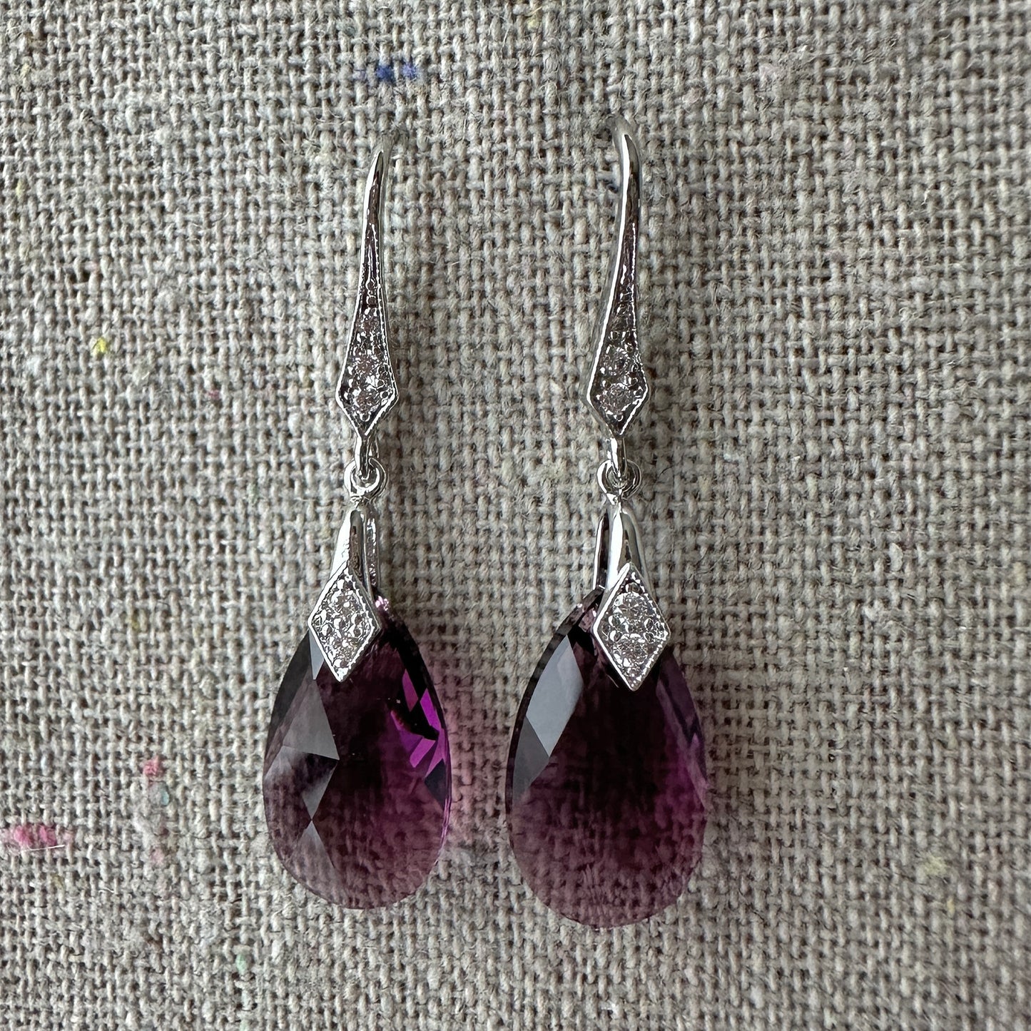 Deco Teardrop Set • Earrings & Necklace