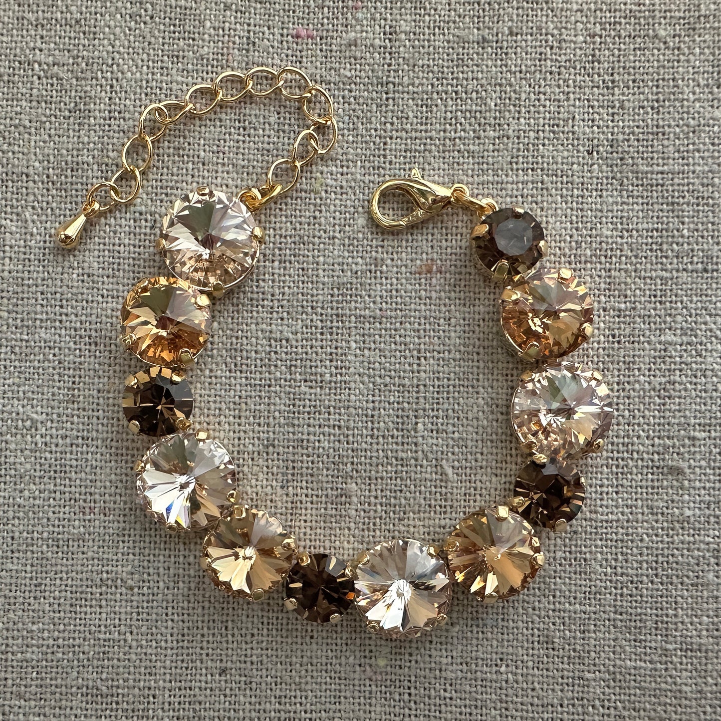 Diamante & Rivoli Mixed Size Adjustable Tennis Bracelet • Brown Ombre